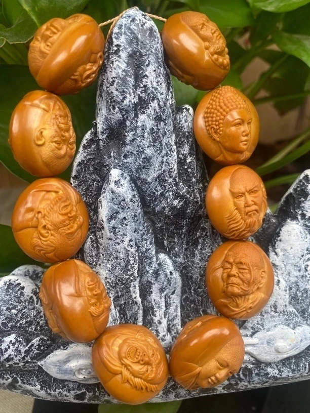 瑾亜，2.1双面十八罗汉橄榄核雕手串2