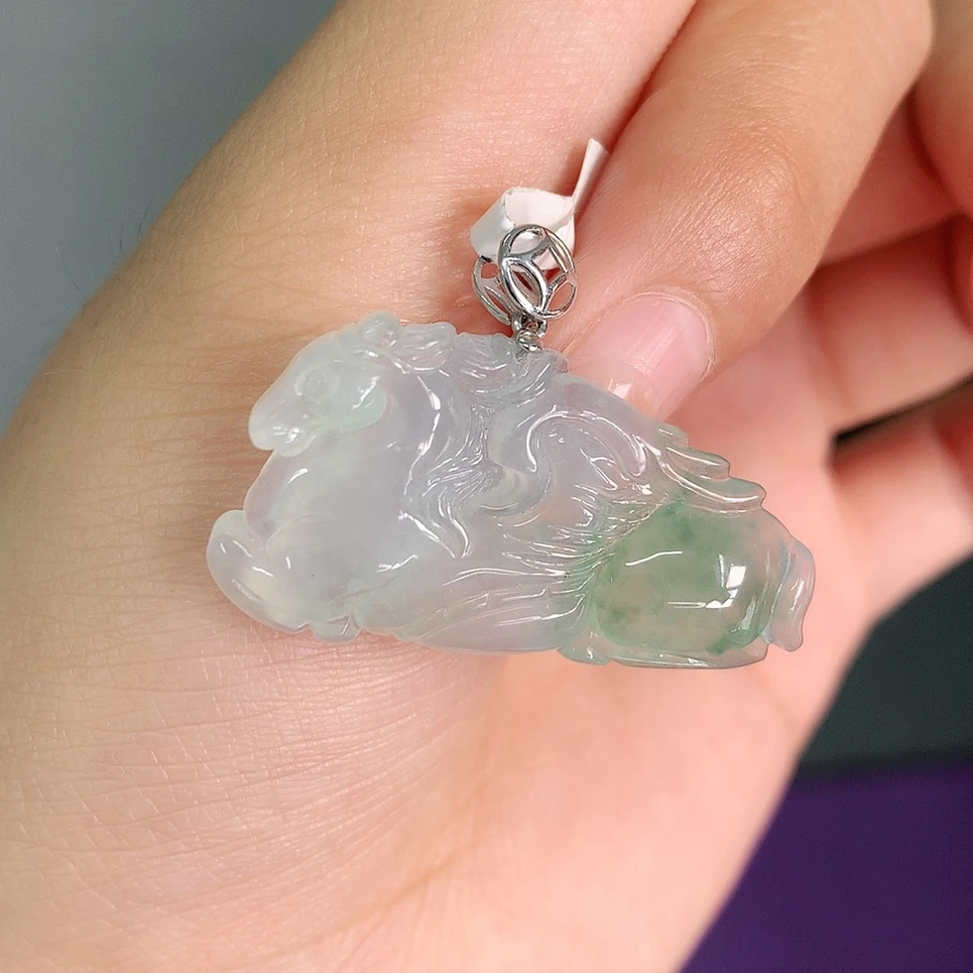 颈饰18K金镶嵌翡翠18.5-33-5.3