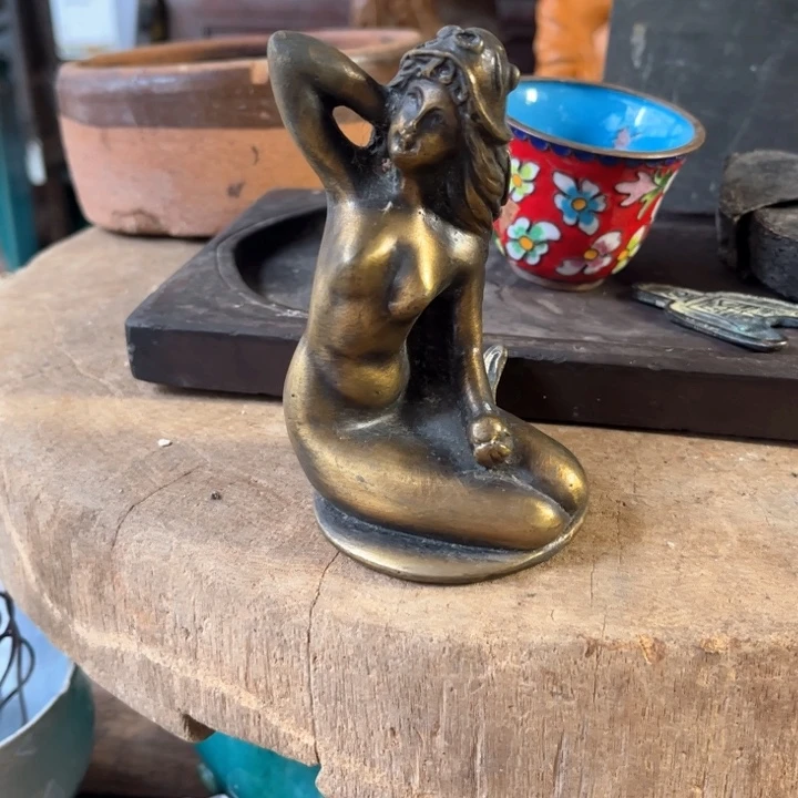 缸六*心明玉家的老物件