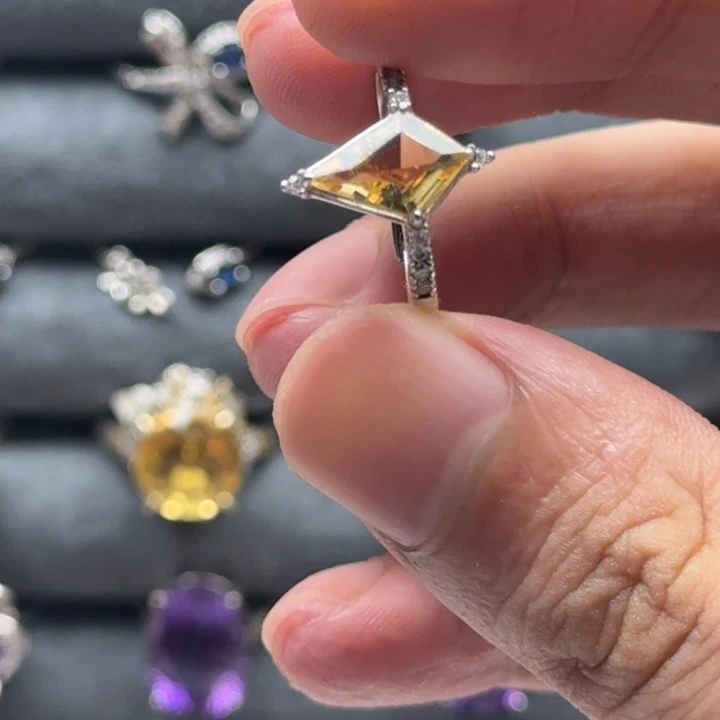 黄晶戒指银S925镶嵌