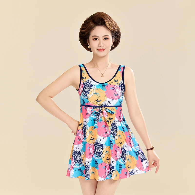 泳衣女遮肚保守性感无袖连体裙宽松不褪色游泳加大显瘦