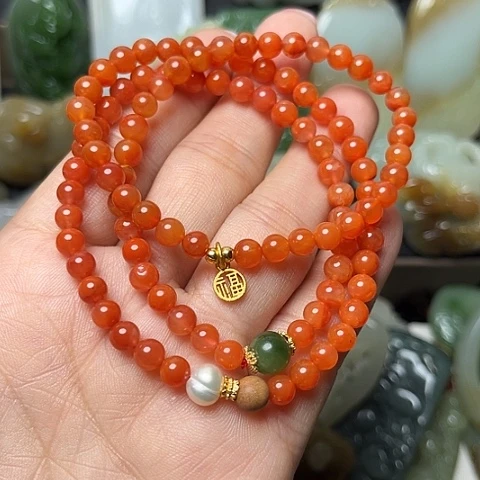 颈饰未镶嵌和田玉龍**神