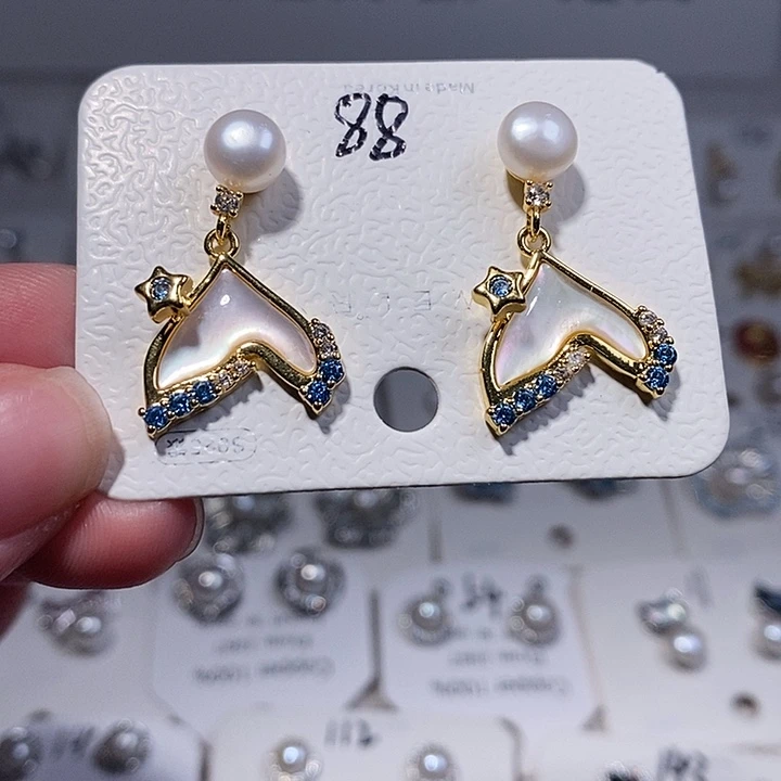 耳饰未镶嵌淡水珍珠