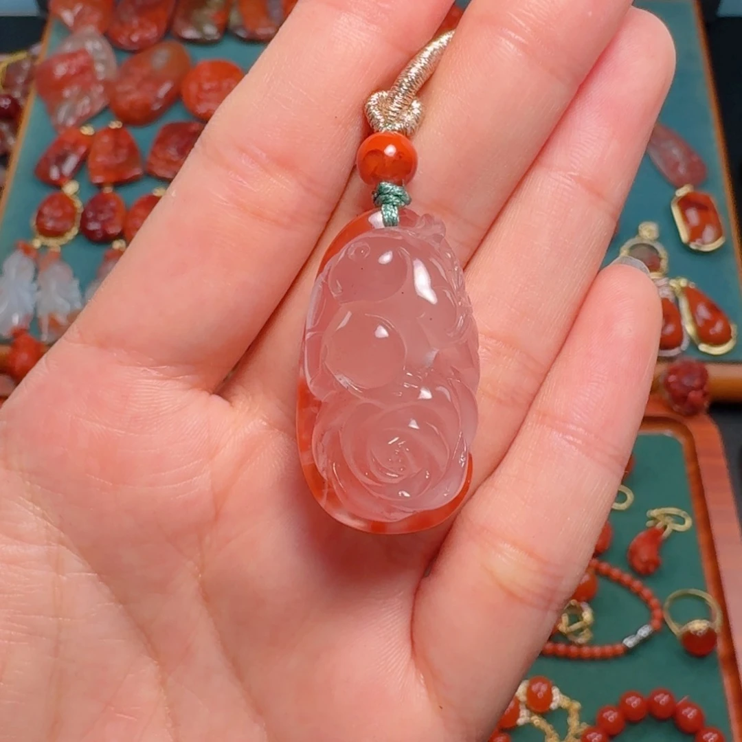 南红玛瑙南红玛瑙未镶嵌