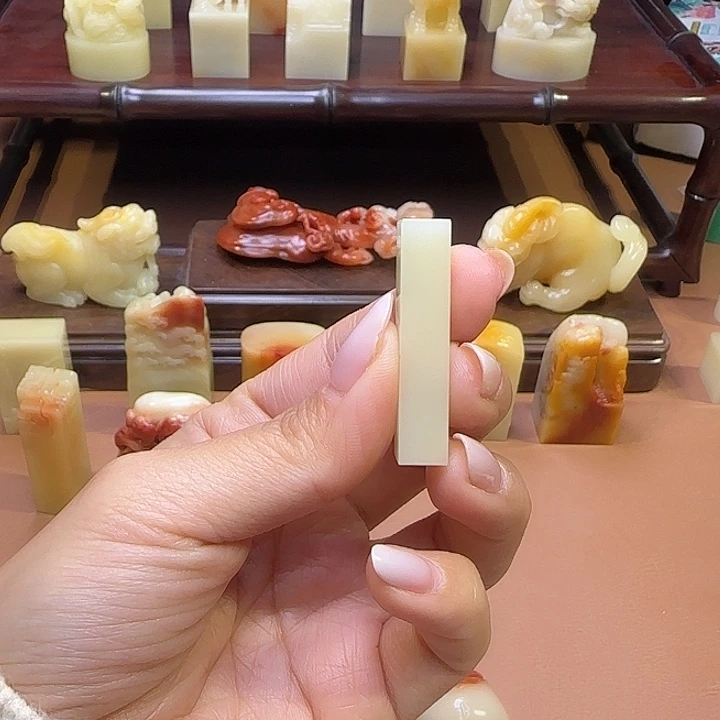 菜***君寿山石印石福建寿山石