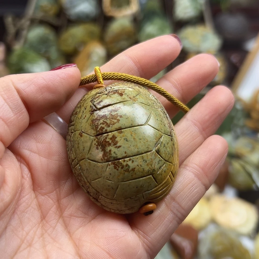 *****岫岩河磨玉（透闪石质玉）未镶嵌颈饰河磨玉富甲