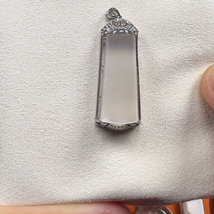 石英质玉银S925镶嵌颈饰无事柱