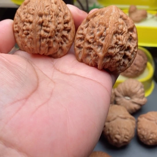 把件文玩核桃我****们虎头王