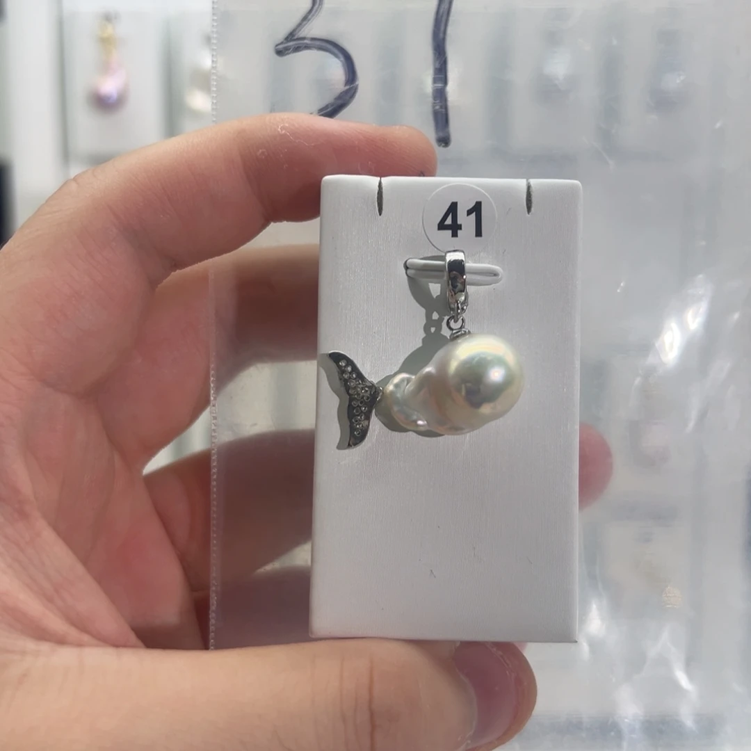 淡水珍珠合金颈饰