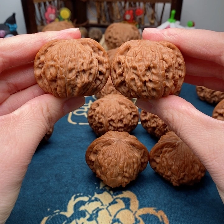 文玩核桃把件山地磨40