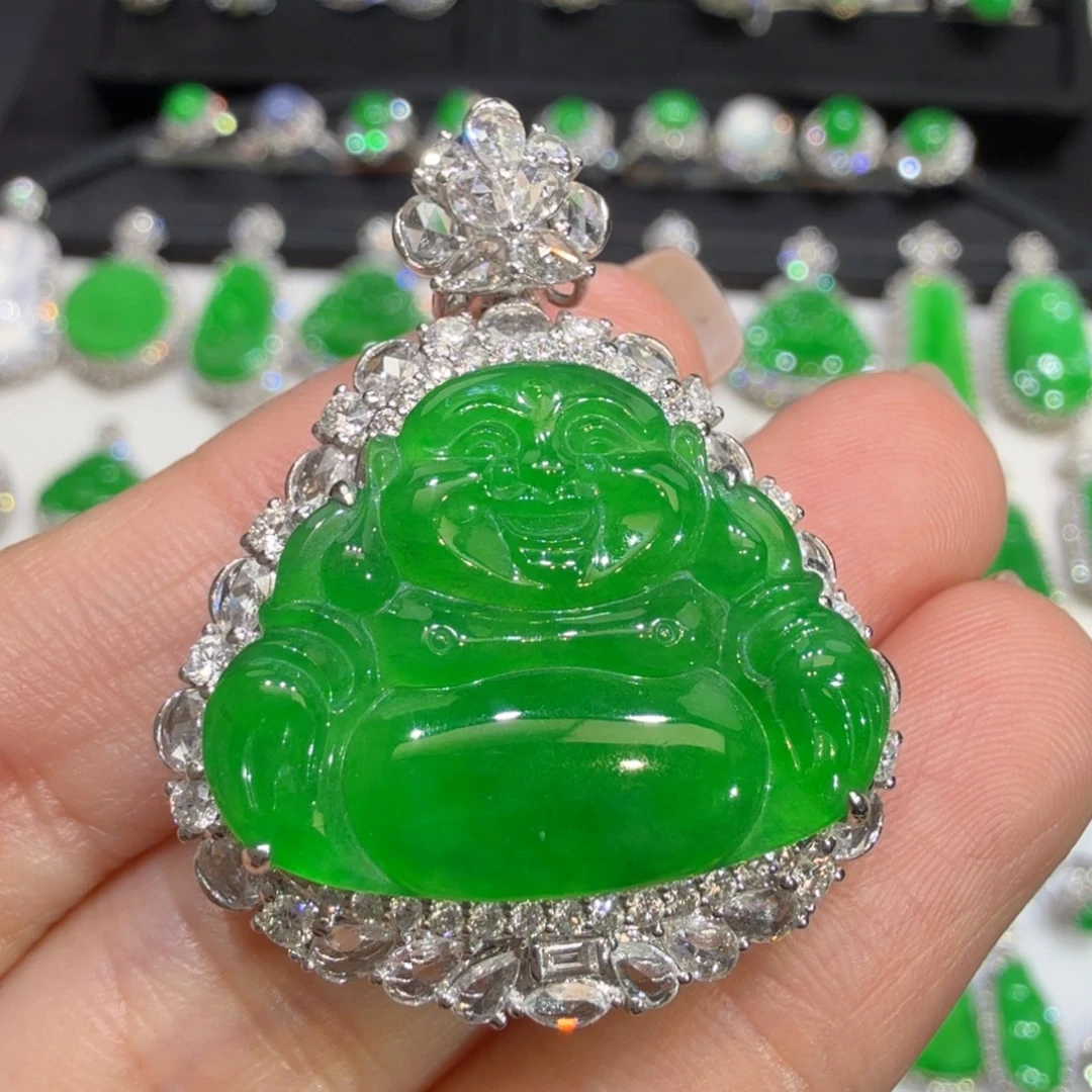 翡翠18K金镶嵌颈饰收到货48小时鉴赏期