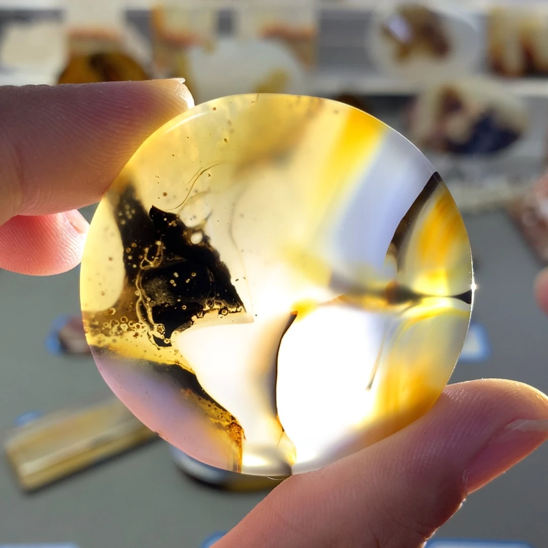 玛瑙/玉髓颈饰未镶嵌