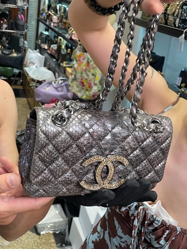 95新 Chanel/香奈儿 夏七中古/满稀有皮大扣单肩包