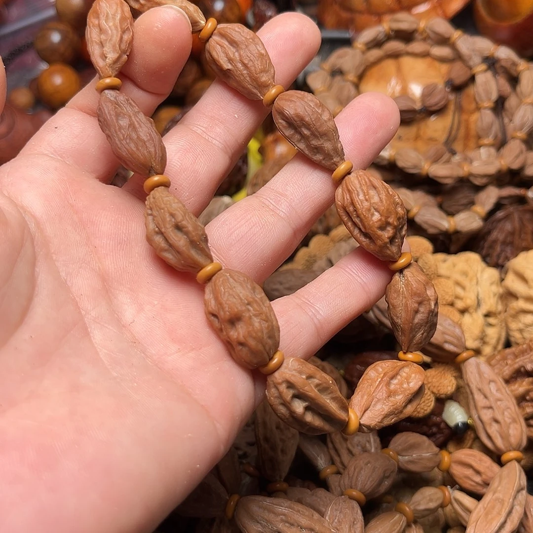 吊坠文玩核桃瑕疵40