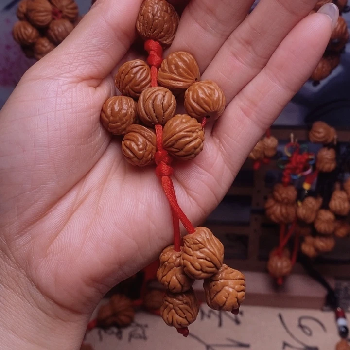 桃核吊坠龙纹桃枭