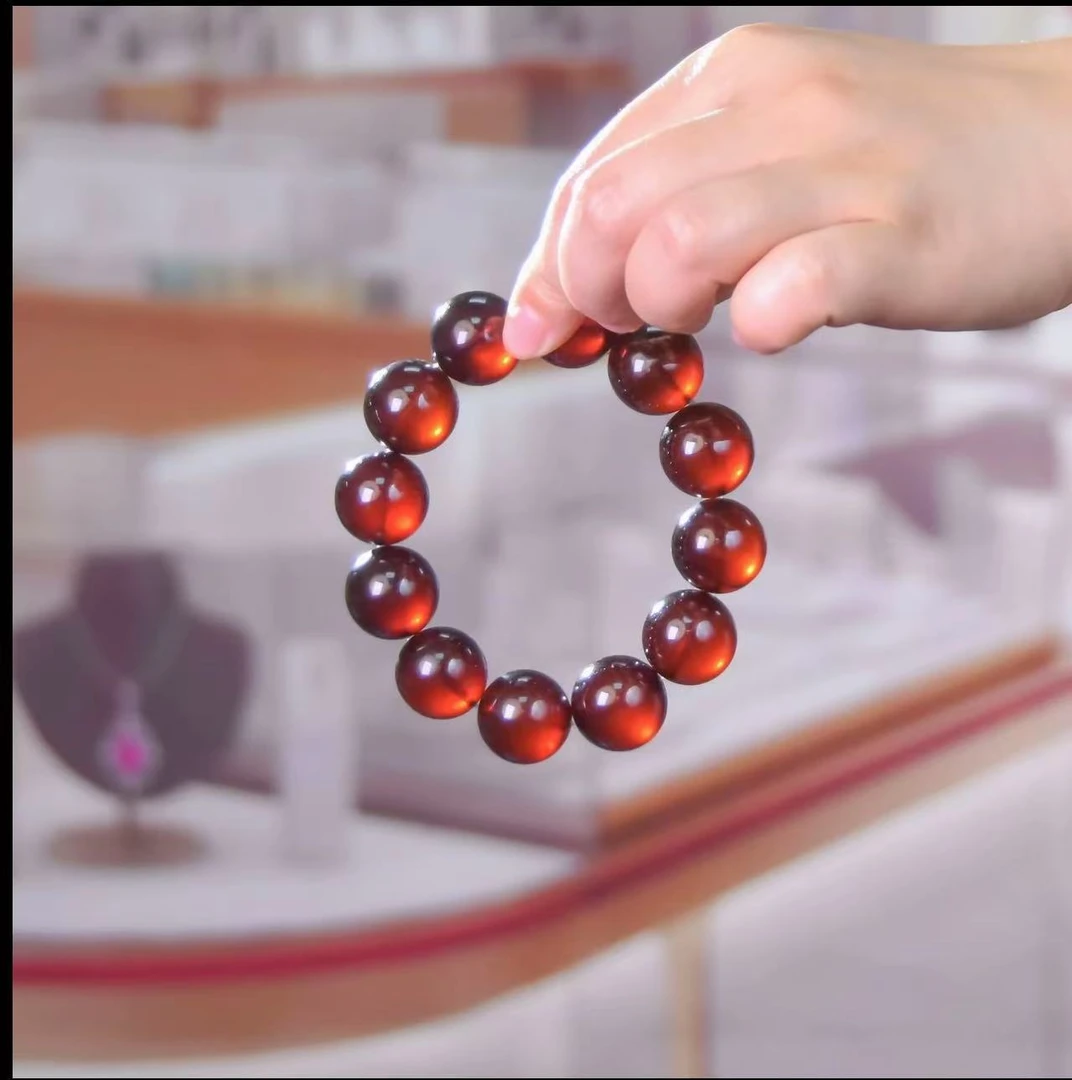 QL14 血珀手串【无礼盒】