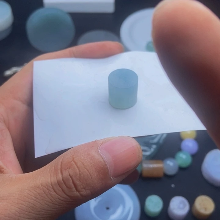定制翡翠未镶嵌定制