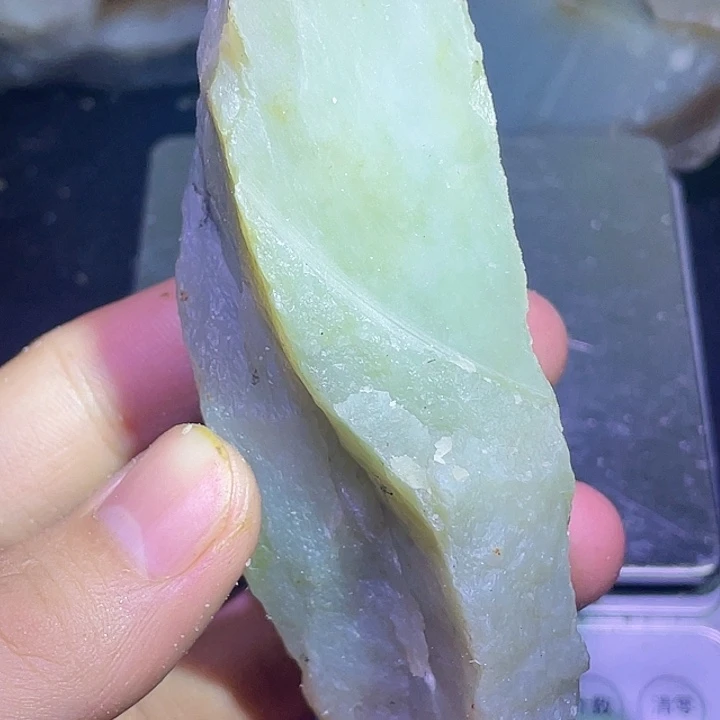 和田玉（糖玉）未镶嵌珠宝半成品