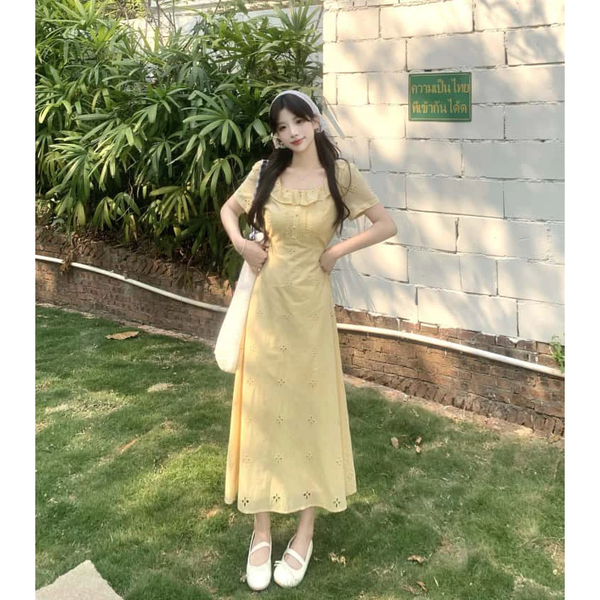 夏季胖mm连衣裙镂空刺绣方领荷叶边短袖遮肉显瘦大码连衣裙