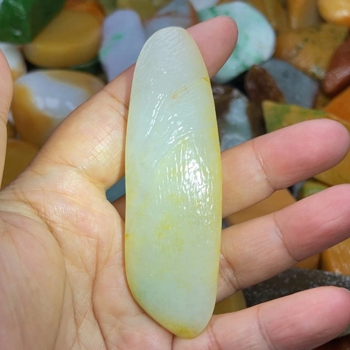 翡翠未镶嵌挂件缅甸翡翠