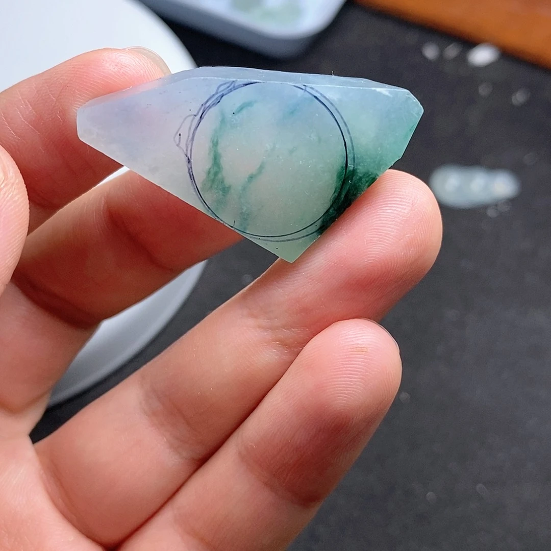 【闪购商品】翡翠未镶嵌颈饰定制