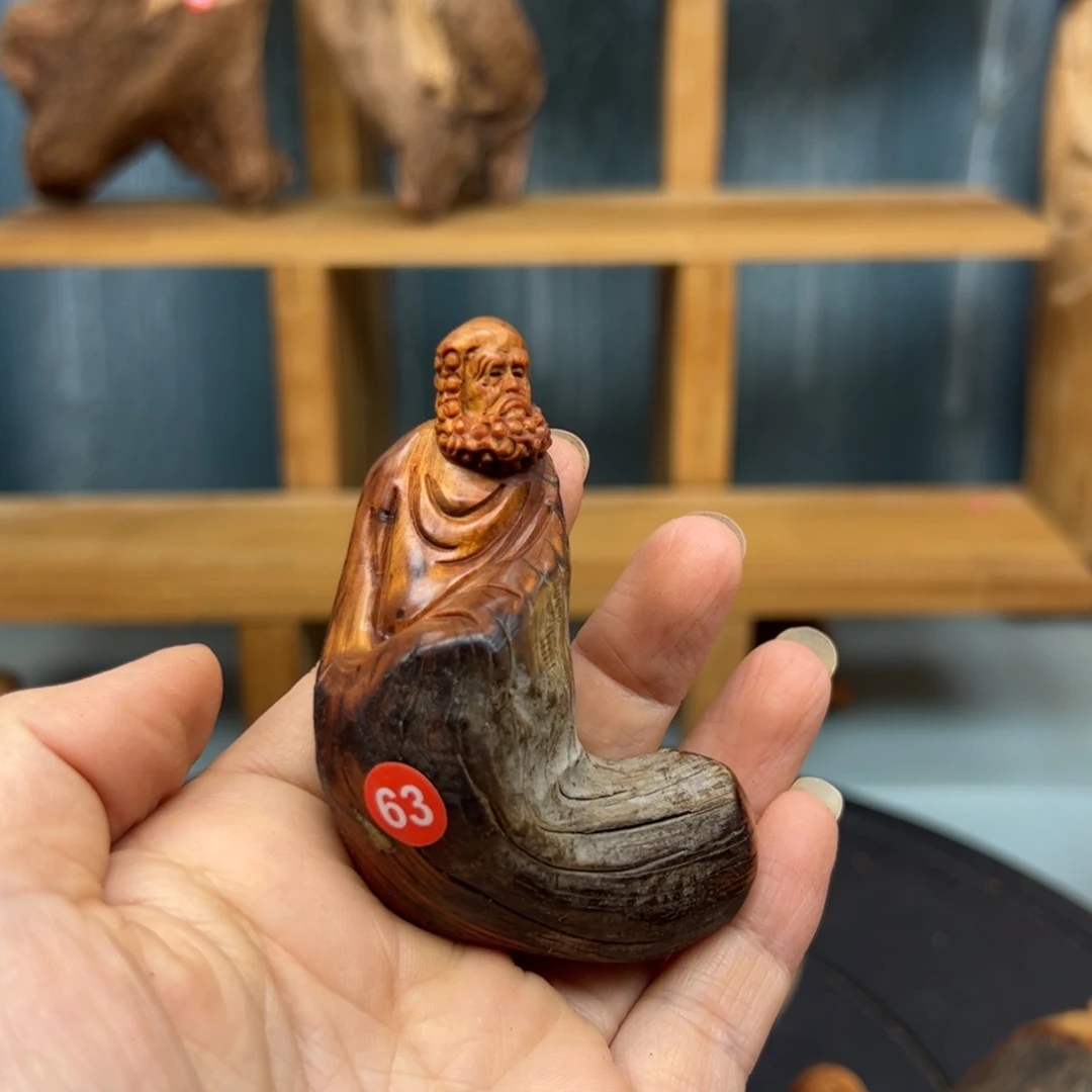 周***木崖柏木摆件手把件