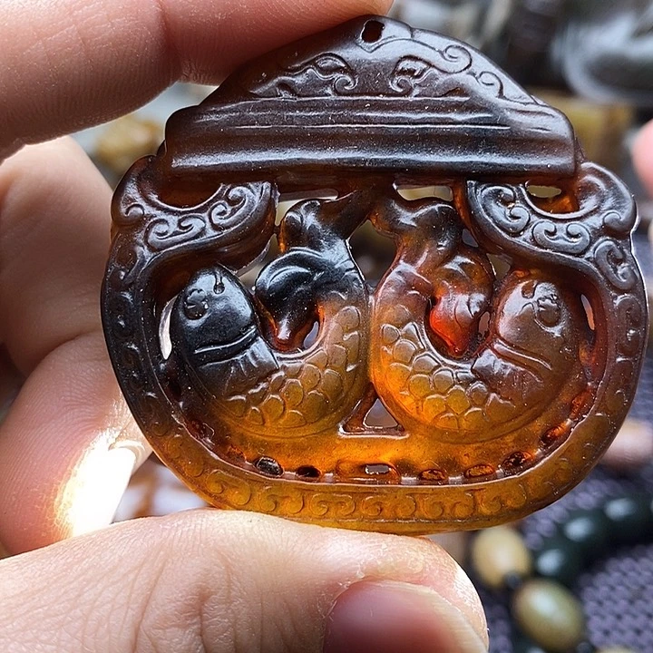未镶嵌蛇纹石玉颈饰