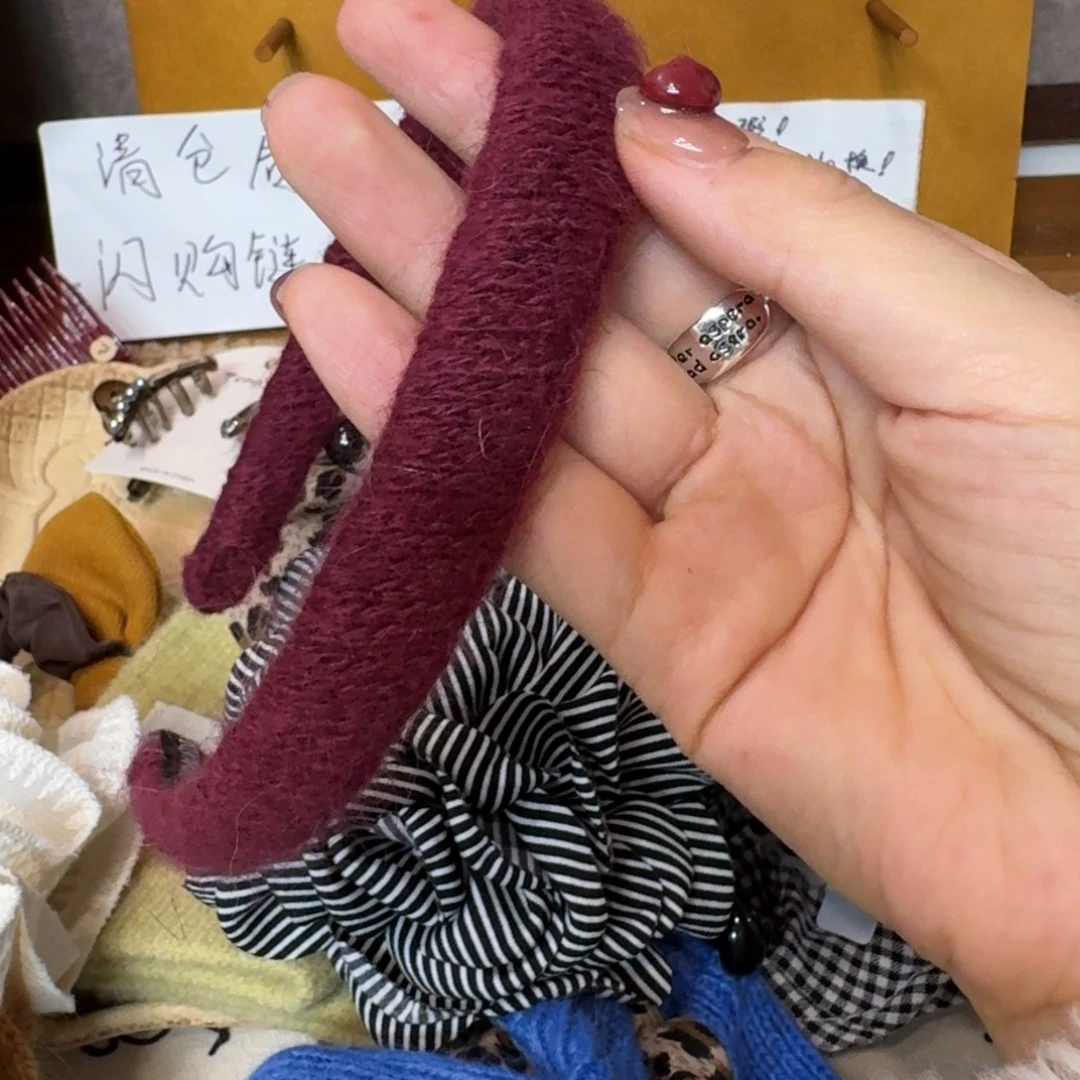 布艺铁合金酒红色珍珠发箍