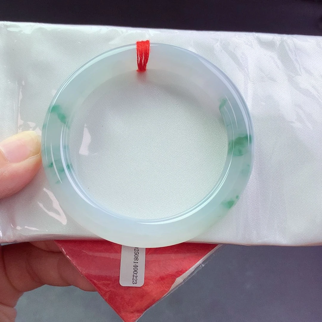 【闪购商品】未镶嵌手镯翡翠a 8034810
