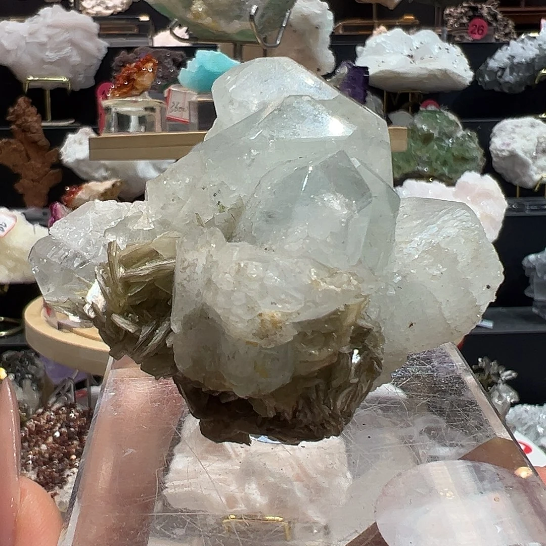 未镶嵌大型摆件（非配饰）水晶
