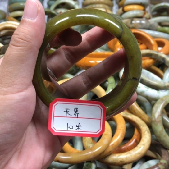 未镶嵌蛇纹石玉手镯无*