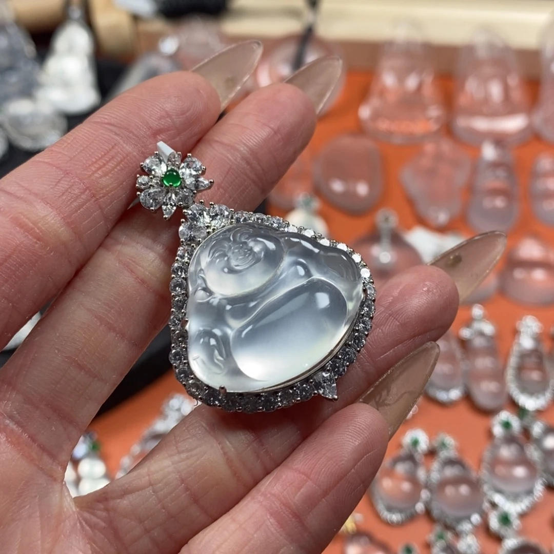 石英质玉银S925镶嵌颈饰茅台白炸光佛公