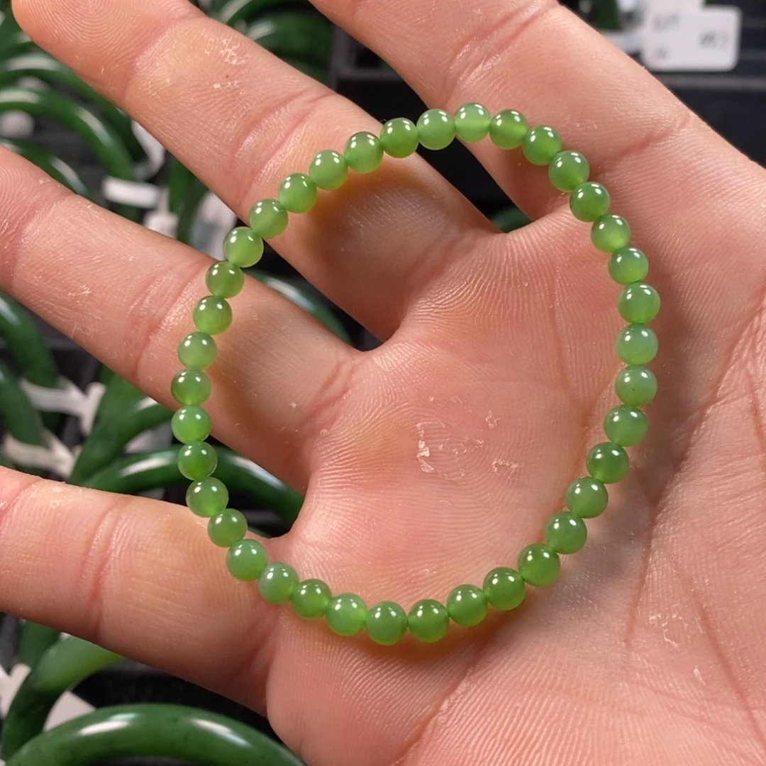 @***中和田玉（碧玉）未镶嵌手链