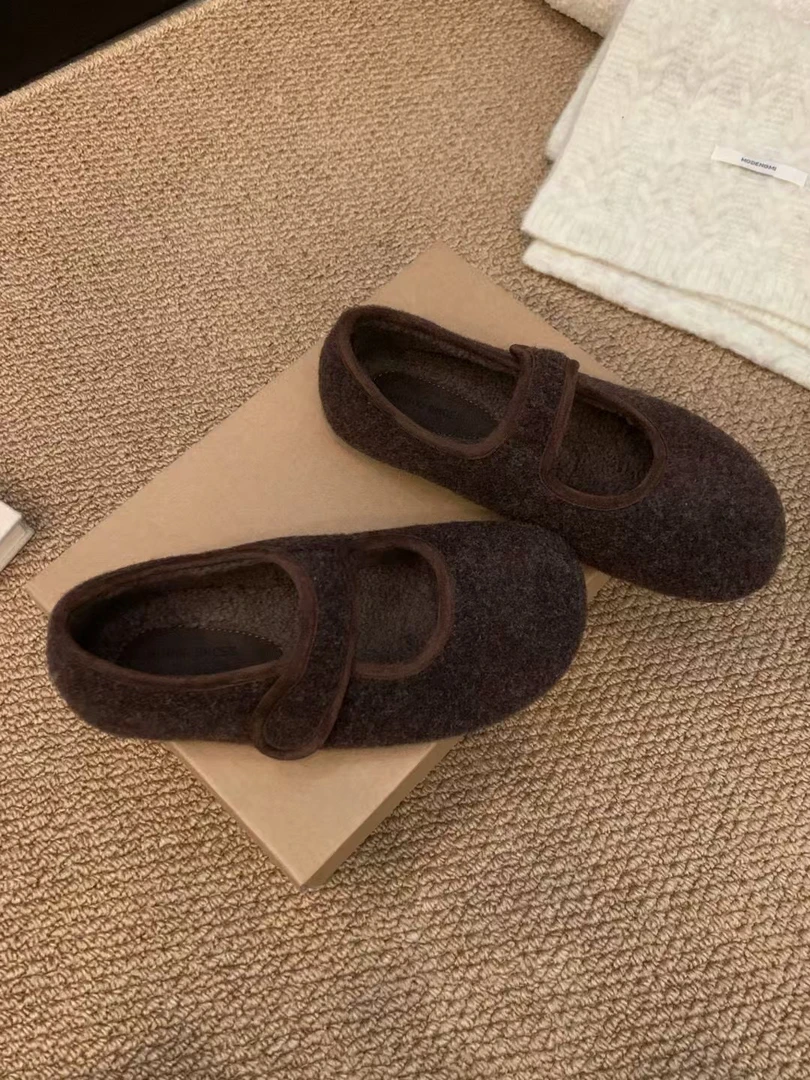 海卓～新款百搭玛丽珍单鞋保暖加绒平底秋冬季毛毛鞋103