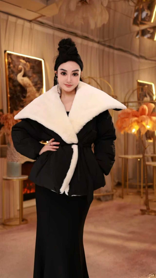 【星姐推荐】星原创高级定制【云肩雾感】设计师款小众轻奢名媛外套