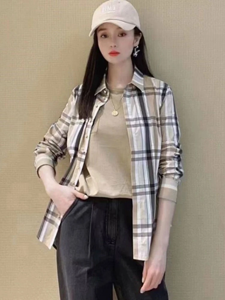 2025春季新款长袖经典格子衬衫女百搭衬衣卡其上衣女300946