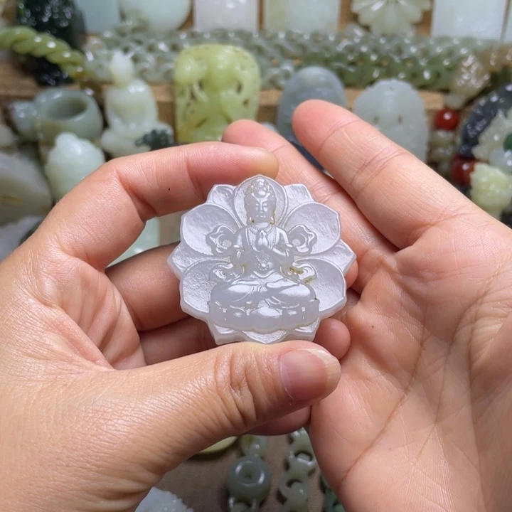 和田玉未镶嵌颈饰