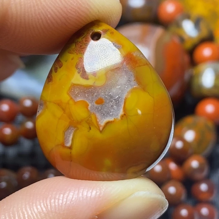 玛瑙/玉髓颈饰未镶嵌9****0