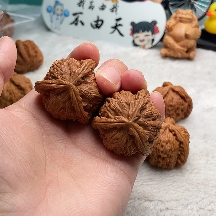 文玩核桃把件?****丸三棱