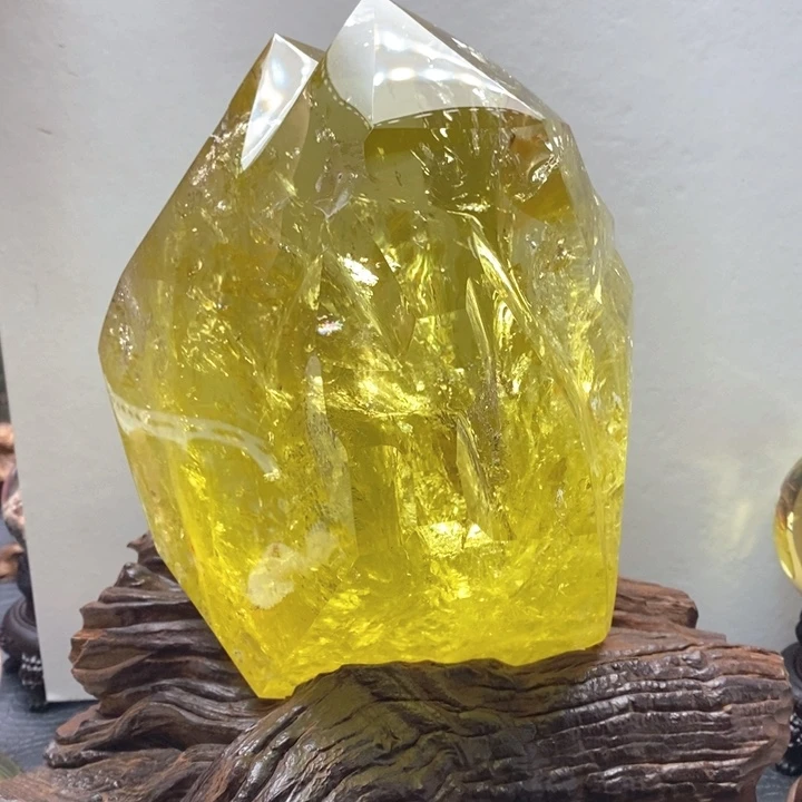 未镶嵌珠宝半成品水晶
