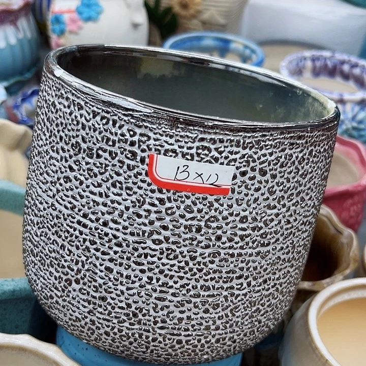 多肉绿植陶瓷花盆9.9包邮，有孔