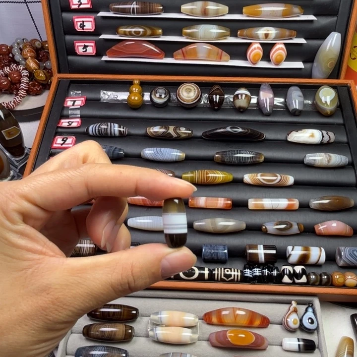 橙***子玛瑙/玉髓未镶嵌颈饰