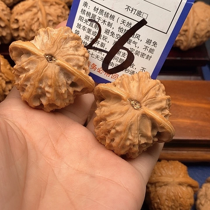 桃核吊坠佳*福图图狮子头44