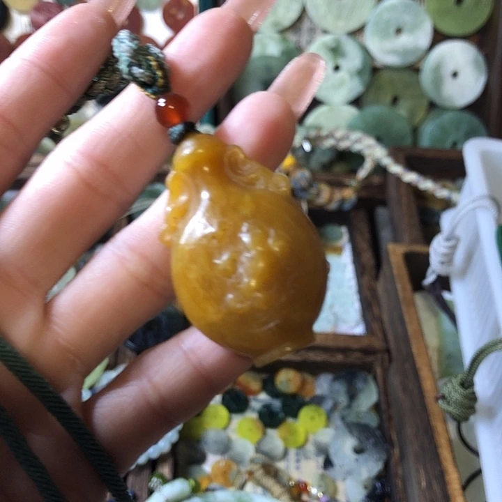 岫玉岫玉挂件未镶嵌