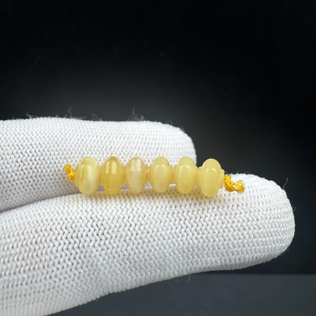 K4086天然原矿蜜蜡 隔珠7.5mm支持复检假一罚十