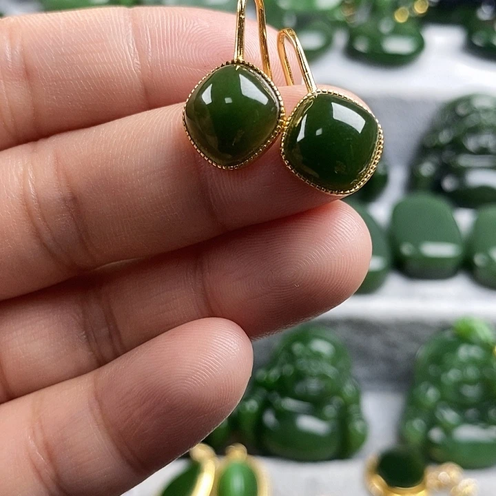 和田玉（碧玉）未镶嵌项链