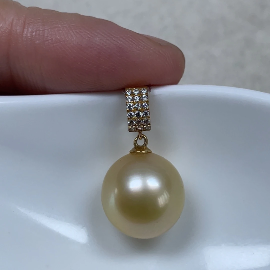 海水珍珠18K金镶嵌吊坠(不含链)12.2m