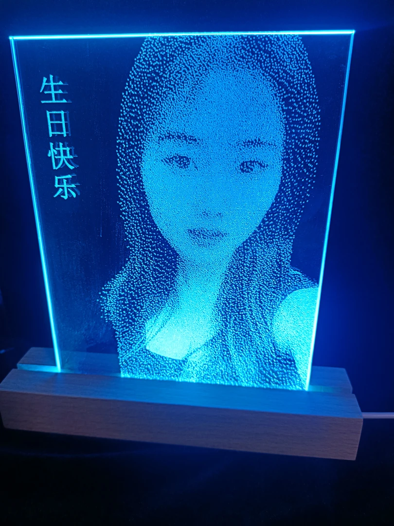 最美的礼物送给最爱的人，非遗琉璃画。私人定制