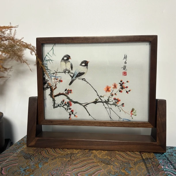 纯手工苏绣双面绣颜伯龙花鸟胡桃木横版插屏
