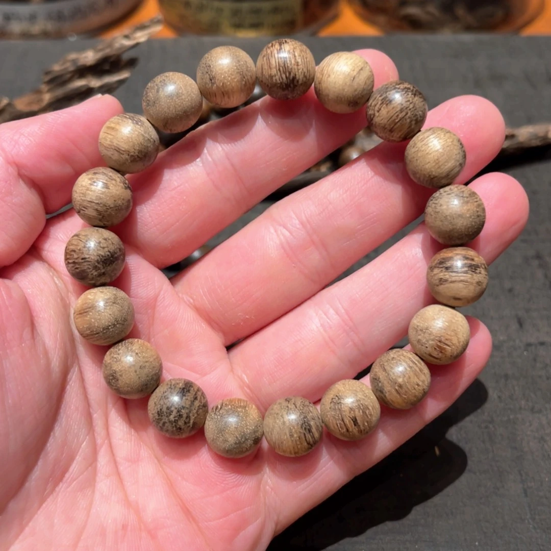 吊坠沉香柬埔寨菩萨沉香手串